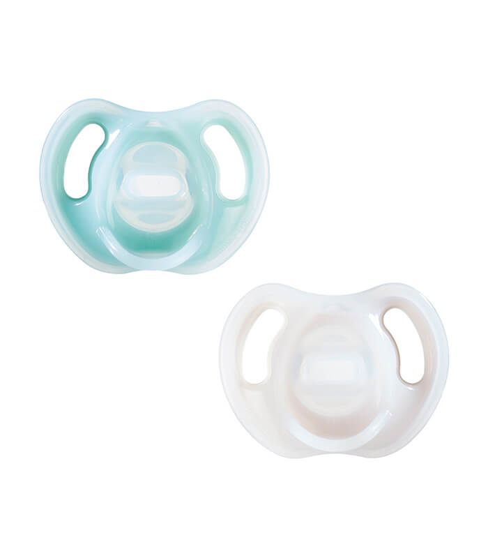 M+O  Tommee Tippee Ultra Light Soother 0-6 months, 2 units